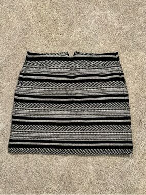 LOFT Black and White Striped Pencil Skirt